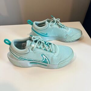 Women’s sneakers Nike court tennis shoes